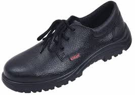 Safety Shoes Single Density Make Karam 10